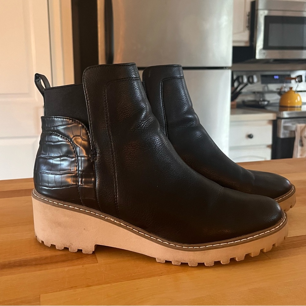 Dolce Vita Faux Leather Wedge Bootie Size 11